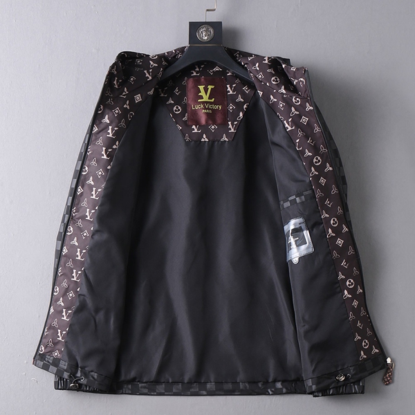 ブランドジャケット側面デザイン